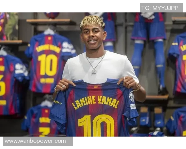 巴黎巴萨身价最高11人阵容解析亚马尔领衔K77佩德里闪耀其中